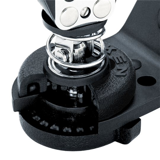 Harken 144 Standard Tall-Arm Swivel Base With 150 Cam-Matic Cleat For Sailboat Mainsail Handling - Pacific Sailboat Supply